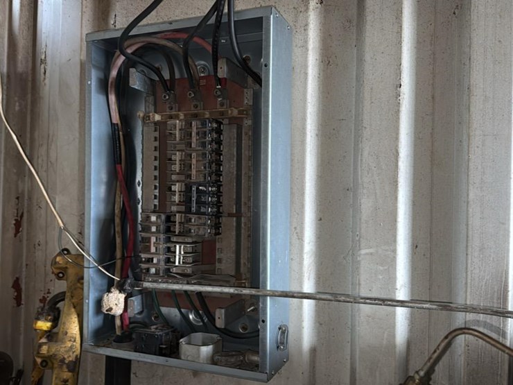 #255-•-cat-genset-image-22