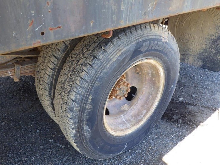 1983-chevrolet-c30-image-10