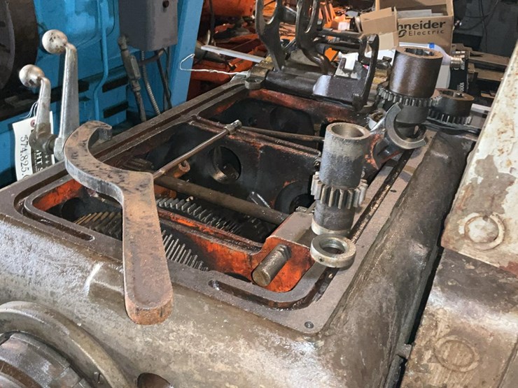 #219-•-leblond-16”-lathe-image-16