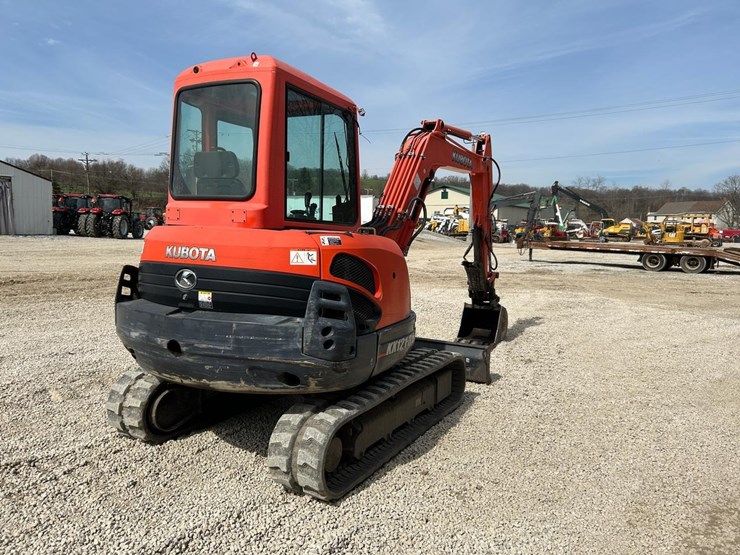 kubota-kx121-3s-image-4