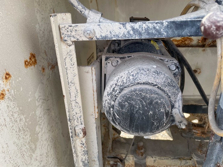 #5692-•-wacker-light-tower-image-25