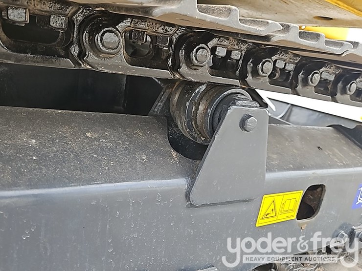 2016-komatsu-pc56-7-image-10