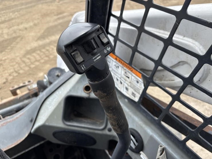 2018-bobcat-s595-image-24
