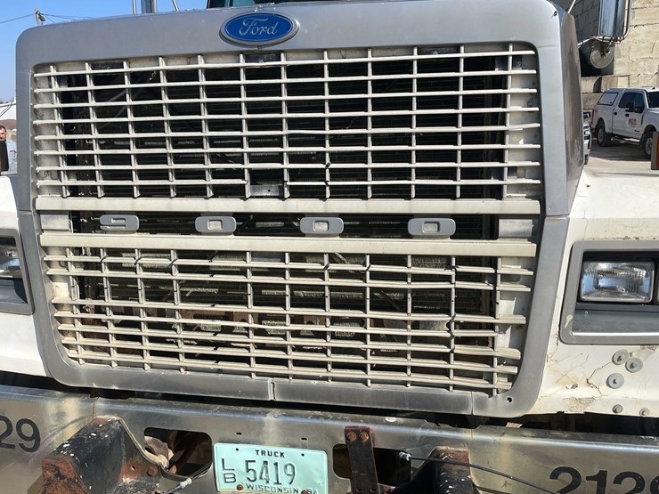 1987-ford-ltl9000-image-32