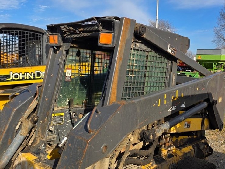 new-holland-ls180-image-27