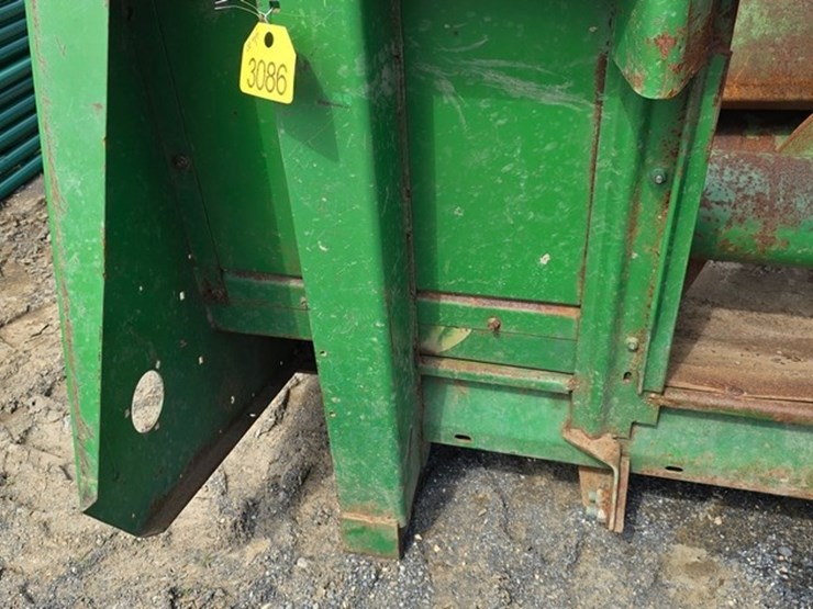 john-deere-444-image-13