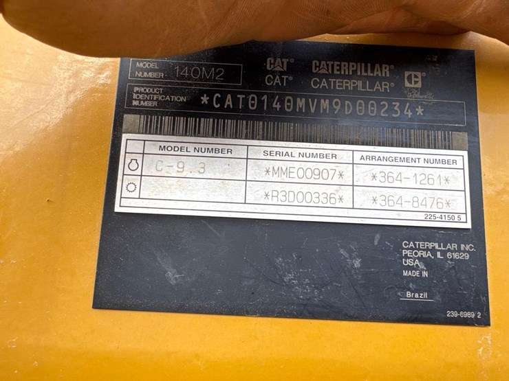 2011-caterpillar-140m2-vhp-plus-image-23