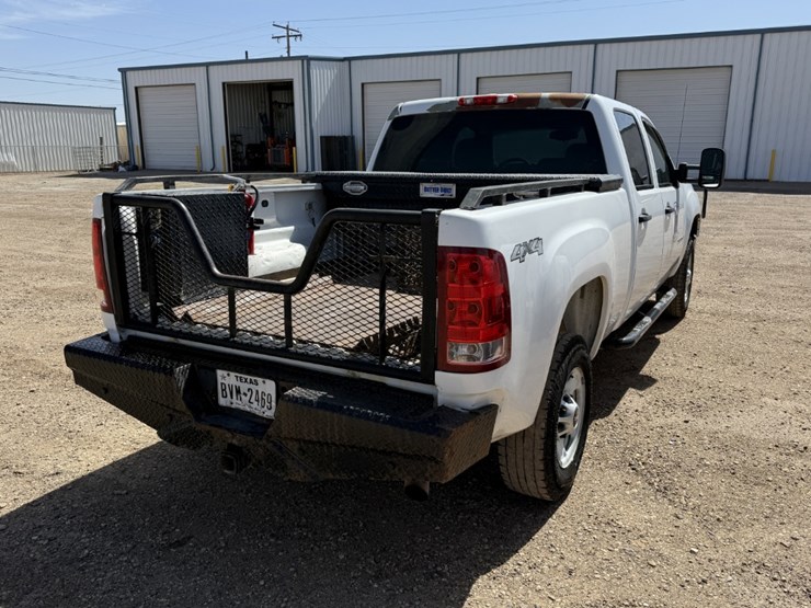 2013-gmc-sierra-2500hd-image-5