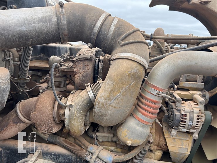 2004-peterbilt-357-image-56