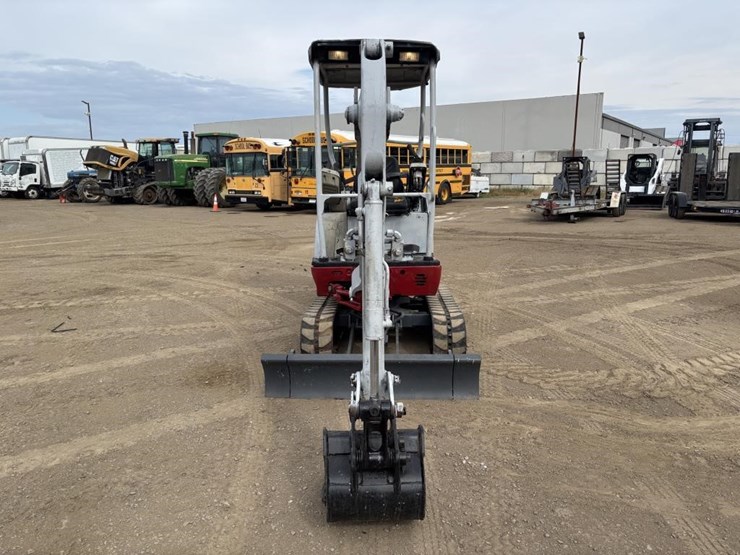 takeuchi-tb216-image-6