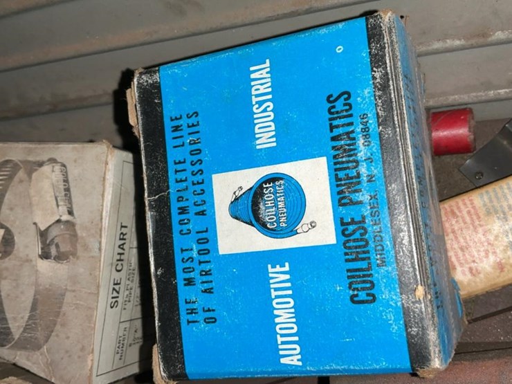 #228-•-tool-chest-and-contents-image-27