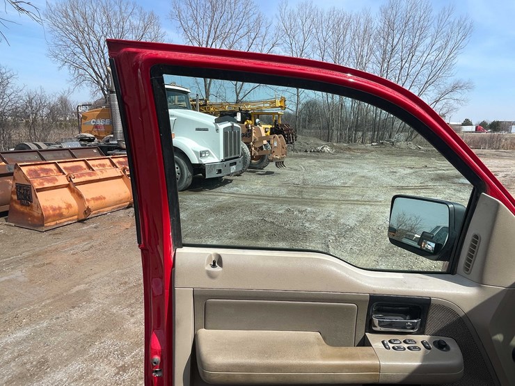 #5675-•-2006-f150-4x4-extended-cab-long-box-(has-wi-title)-image-60