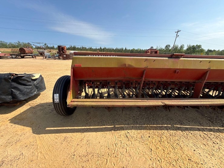 international-12-image-9