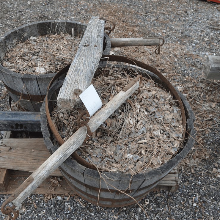 Flower pots and a set of vintage eveners