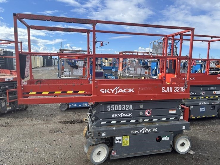 2018-skyjack-sjiii3219-image-7