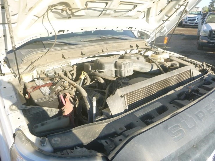 2016-ford-f350-image-16