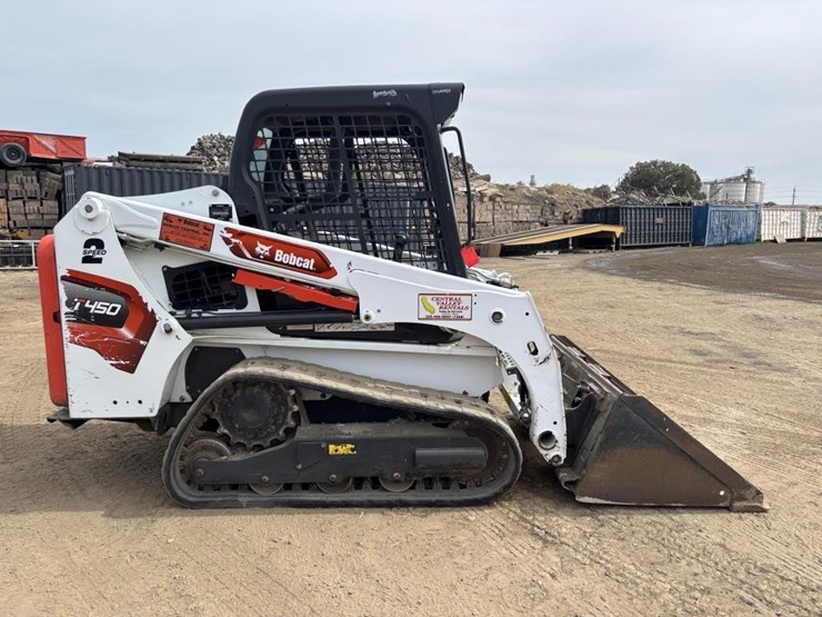 2021-bobcat-t450-image-7