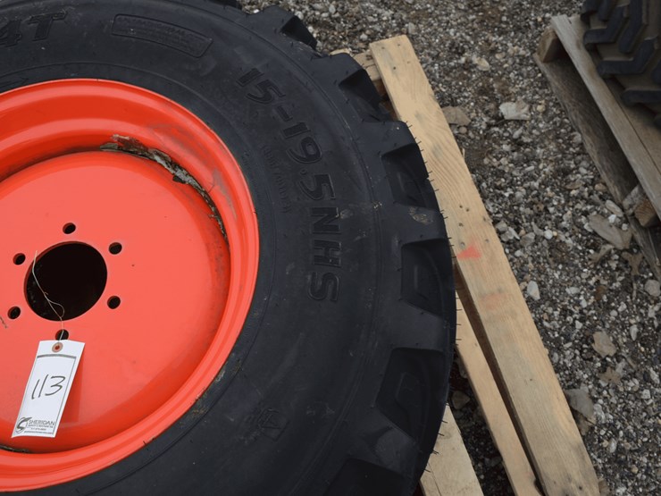kubota-rim-&-tire-image-2