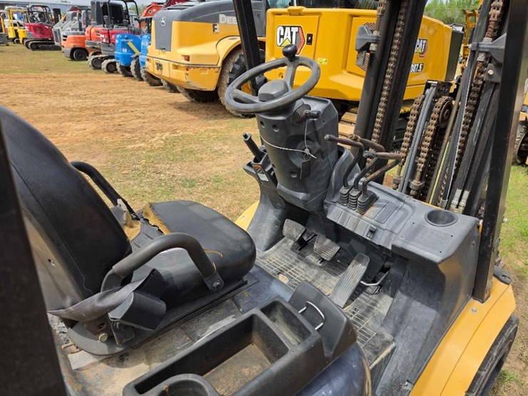 caterpillar-2p6000-image-7