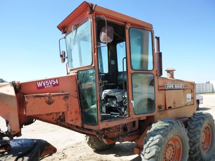 1980-john-deere-jd670-a-motor-grader-image-6