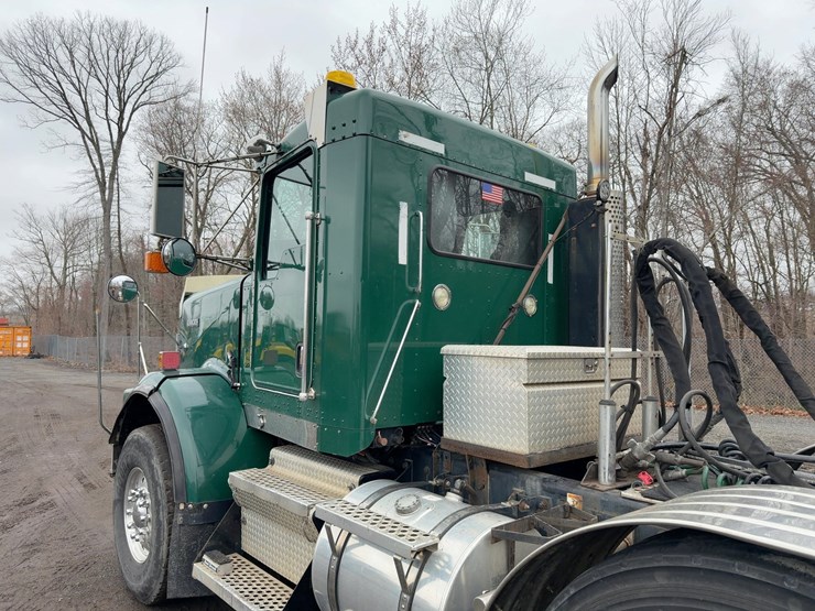 2003-kenworth-t800-image-27