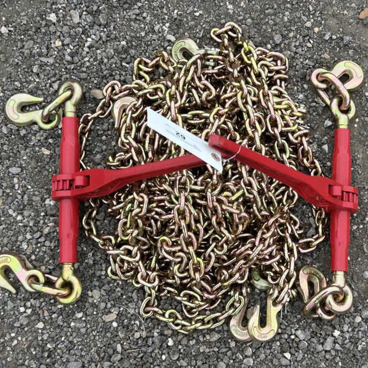 #62 • (4) 5/16" 20' Chains & (2) 5,400 lb Boomers