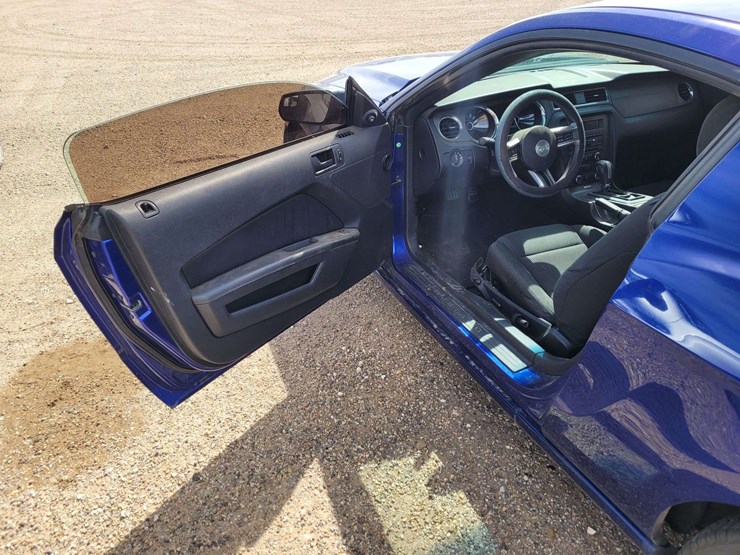 2013-ford-mustang-coupe-2d,-v6-premium,-blue,-non-operable-image-11