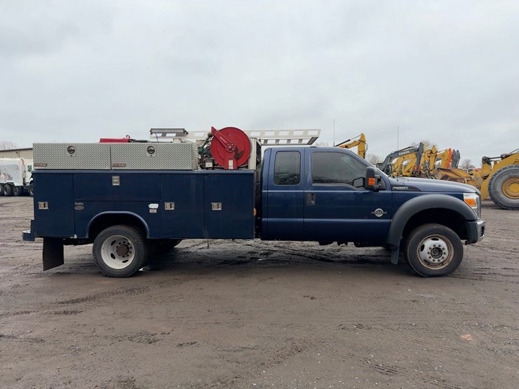 2012-ford-f550-xl-image-6