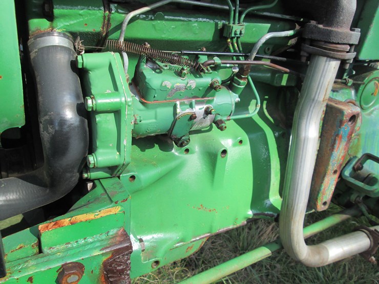 john-deere-2240-image-13