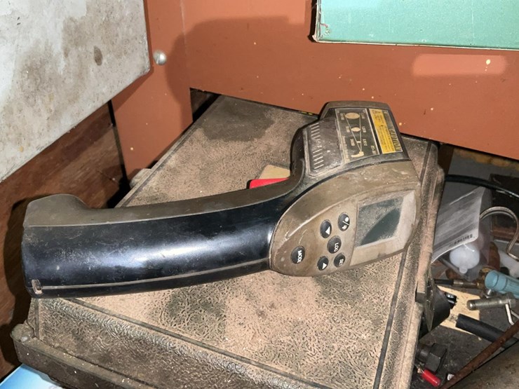 #269-•-air-grease-gun,-snap-on-thermometer-and-parts-image-8