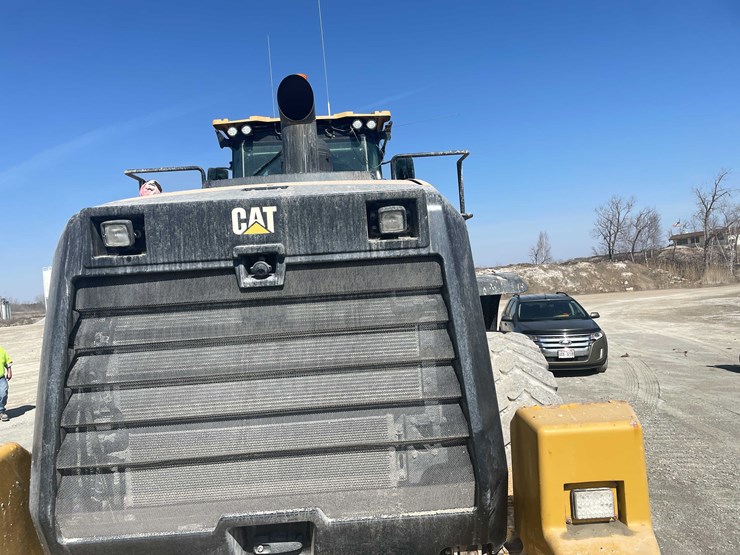 caterpillar-982m-image-29