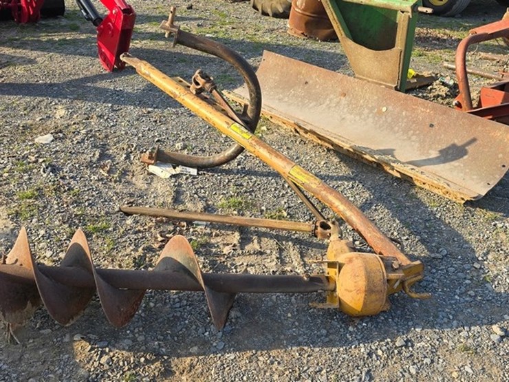 leinbach-12"-3pt.-post-hole-digger-image-2