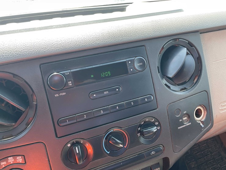 #5672-•-2010-f250-4x4-extended-cab-(has-wi-title)-image-90