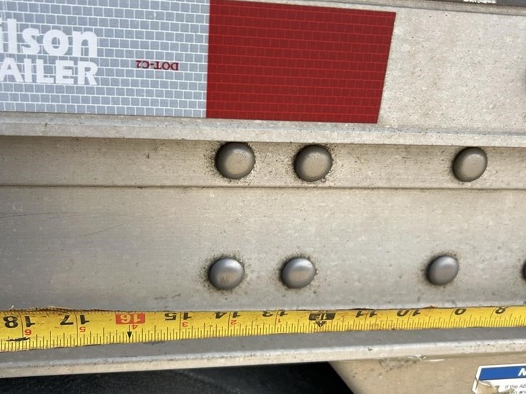 2025-wilson-grain-trailer-image-49