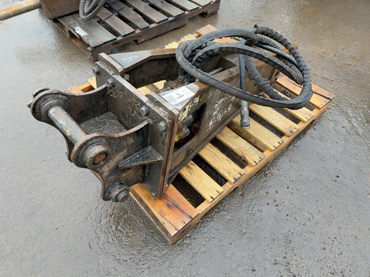 caterpillar-hydraulic-breaker-hammer-image-4