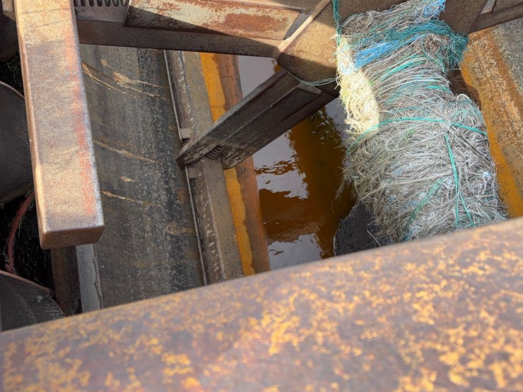 knight-reel-auger-feed-wagon-image-13