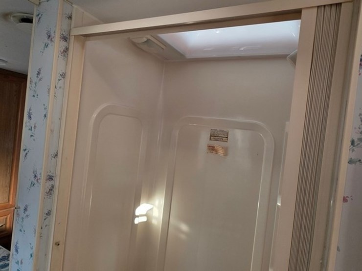 1998-sunline-camper-(title)-image-42