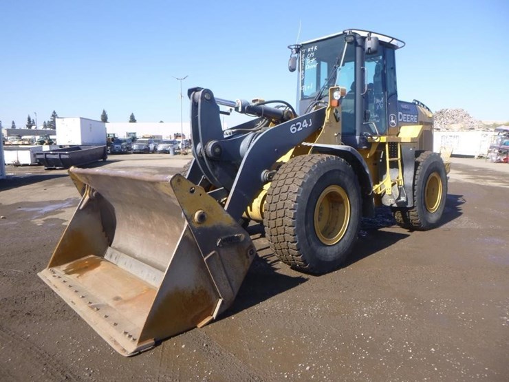 2005-deere-624j-image-1