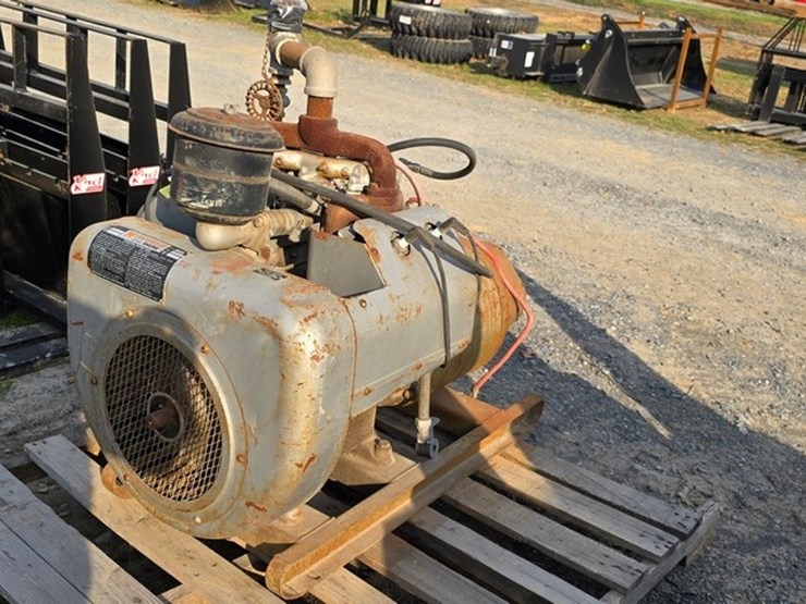 wisconsin-engine-image-3