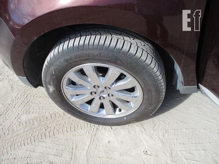 2010-ford-edge-sel-image-14