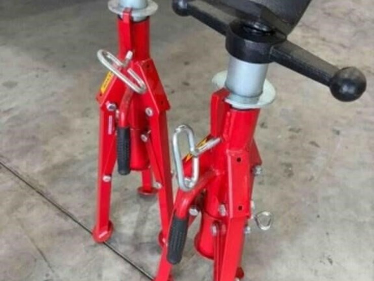 2---vevor-pipe-stands-image-1