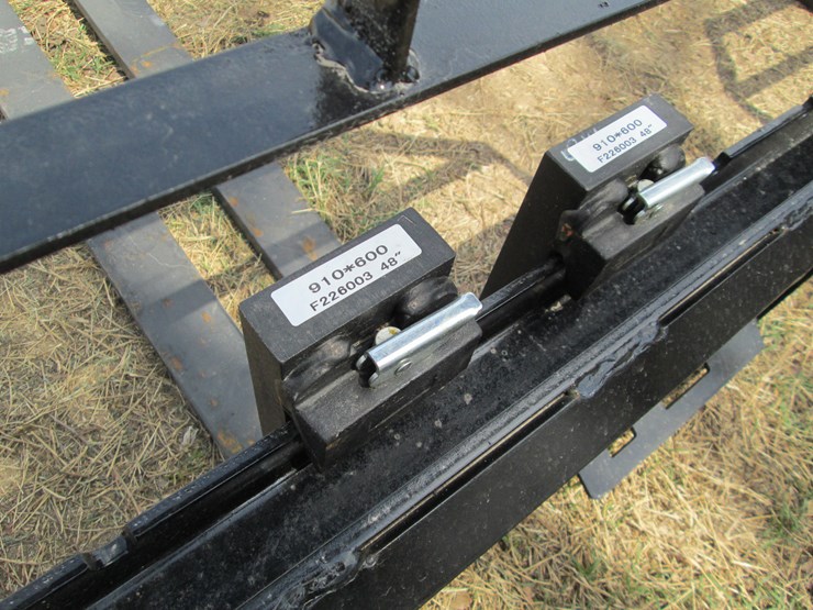 #44056-•-4'-skid-steer-forks-image-5