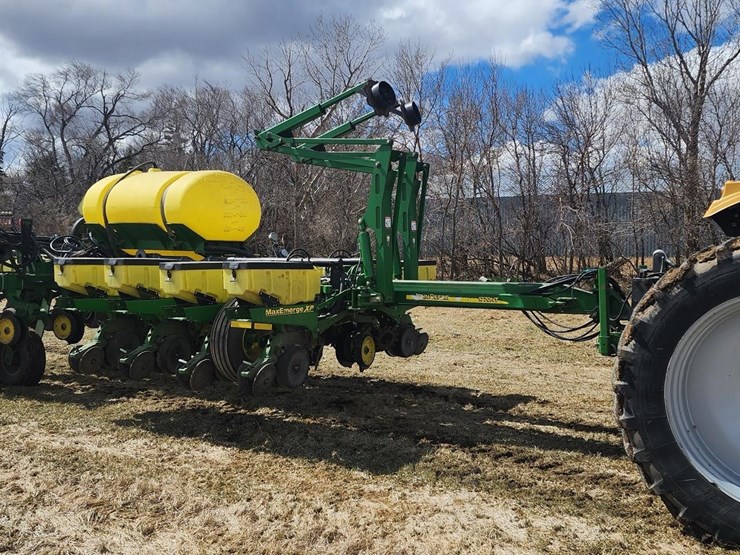 john-deere-1770nt-image-3