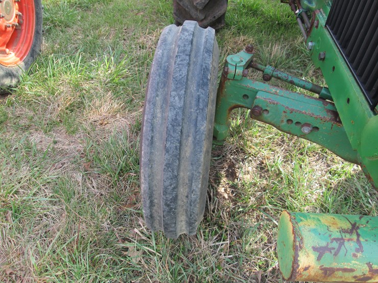 john-deere-2240-image-18