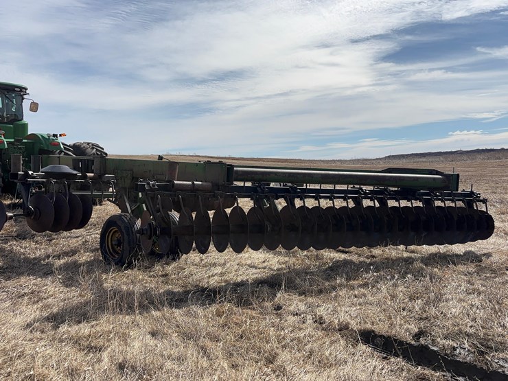 john-deere-370-image-5