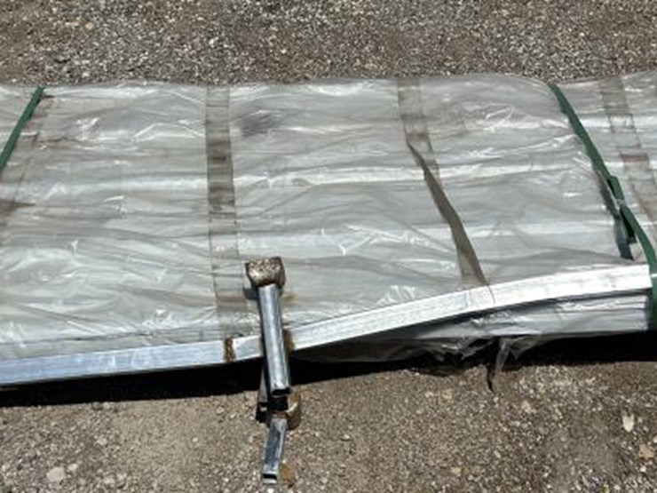 #125-•-(50)-galvanized-corrugated-sheets-37"-x-95"-image-1