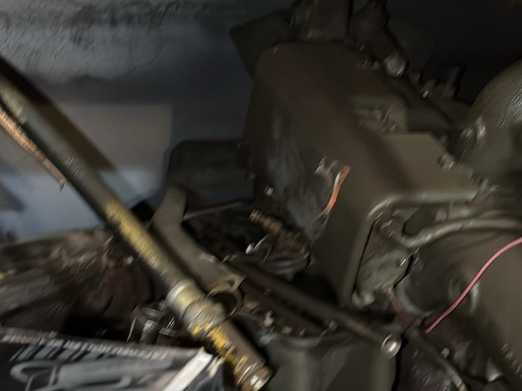 #263-•-steel-shelf-and-cat-engine-parts-image-17