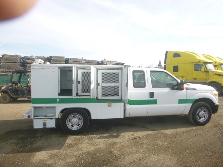 2011-ford-f250-image-8