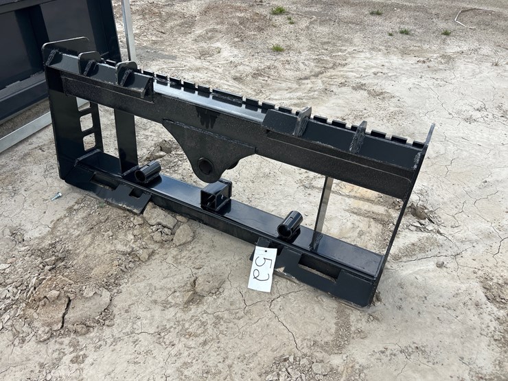 #52-•-skid-steer-pallet-fork/hay-spear-frame-image-2