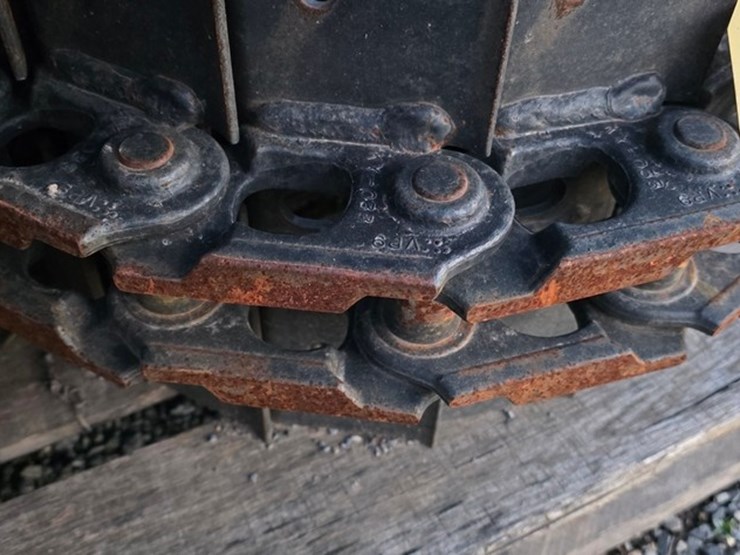 kubota-kx040-new-take-off-metal-tracks-image-7